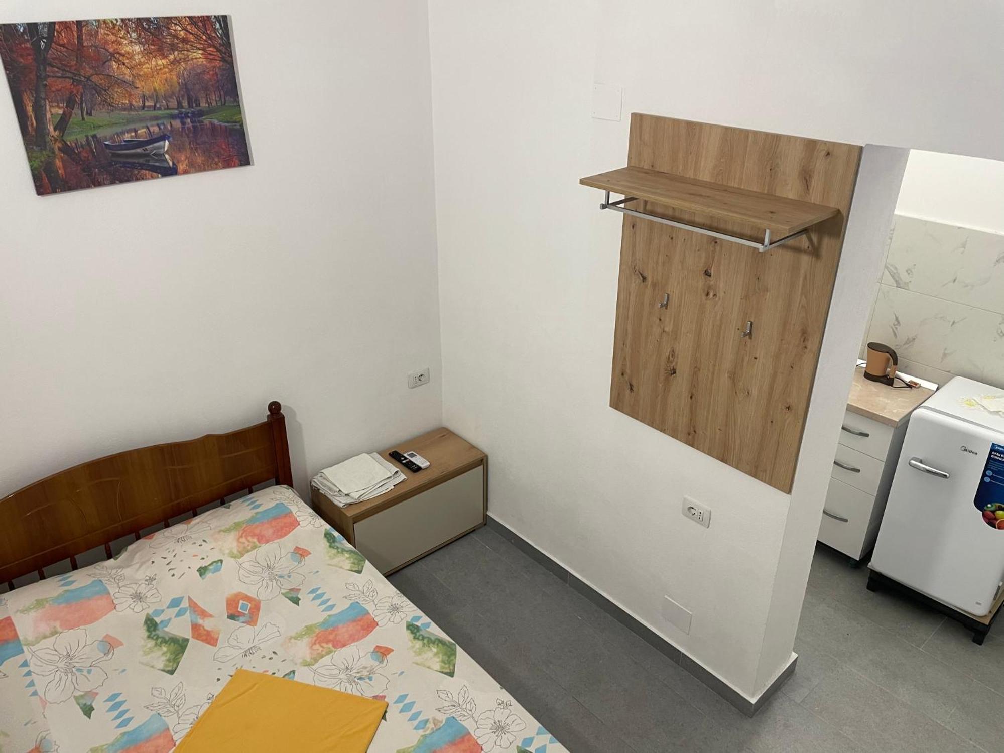 Happy Corner Guest House شكودر المظهر الخارجي الصورة