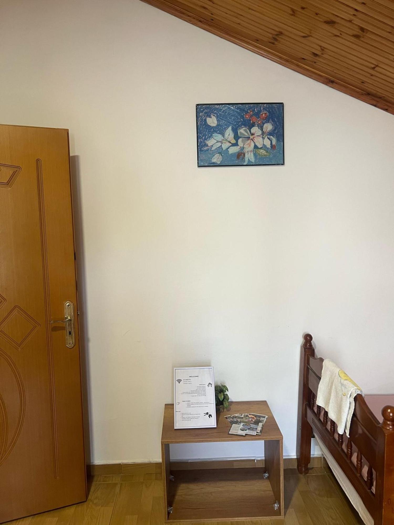Happy Corner Guest House شكودر المظهر الخارجي الصورة