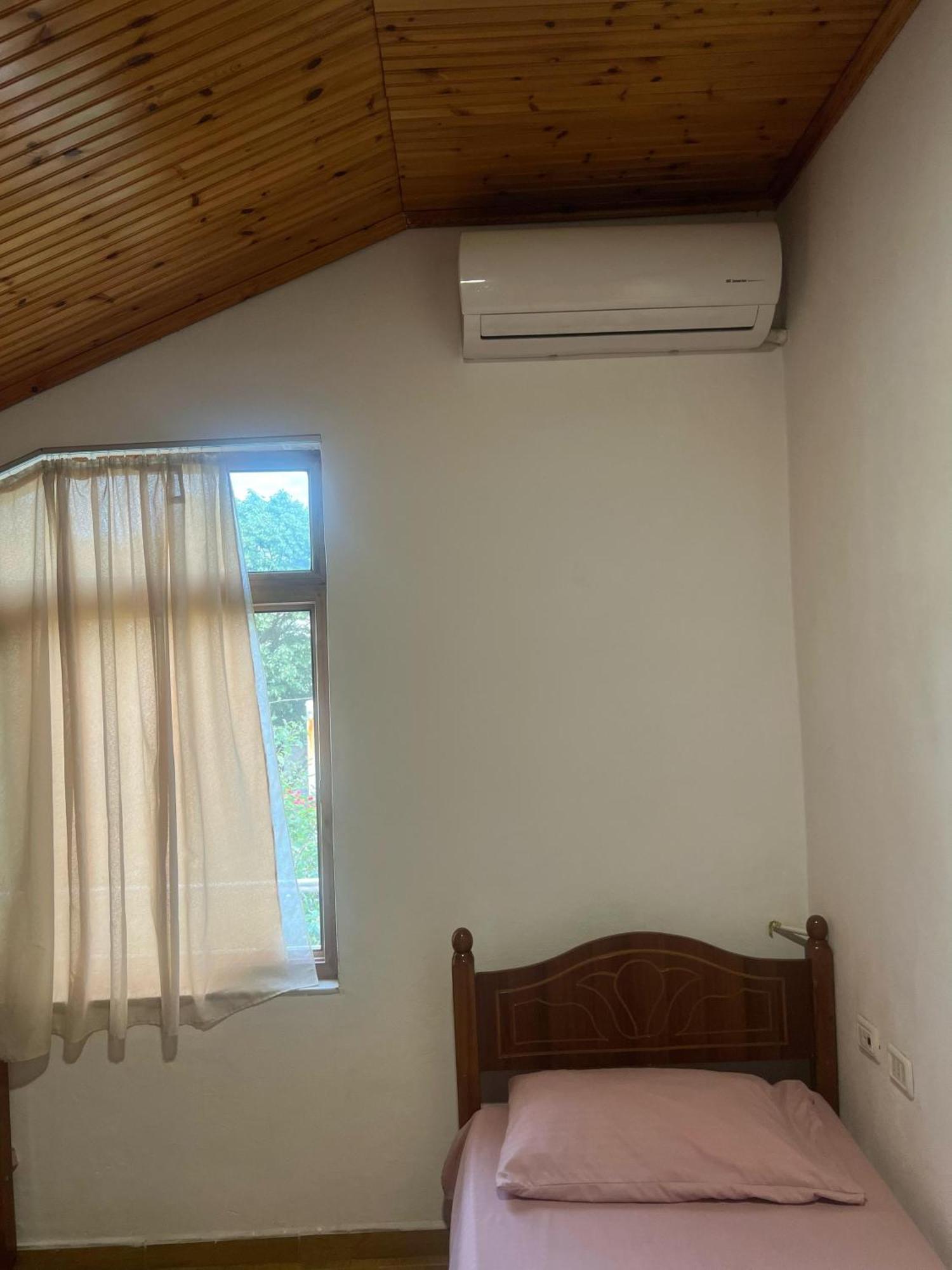 Happy Corner Guest House شكودر المظهر الخارجي الصورة